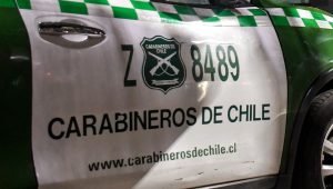 Alto oficial de Carabineros agrede a trabajadora sexual y a guardia en Las Condes