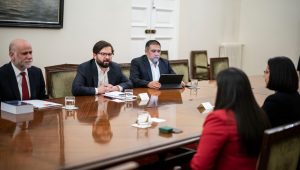 La Moneda tras encuentro con Republicanos y PDG: “No podemos seguir postergando soluciones”