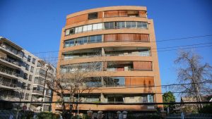 Triple parricidio en Las Condes: confirman hallazgo de carta al interior del departamento