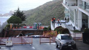 Las impresionantes fotos que revelan la magnitud del nuevo socavón en Reñaca