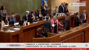 Homenaje a Salvador Allende provoca incidentes en la Cámara: UDI terminó abandonando la Sala