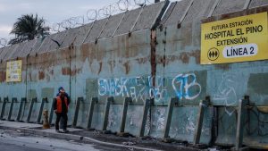 Delincuentes saquearon futura estación del Metro en San Bernardo