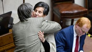 Senado realiza minuto de silencio y declaración conjunta por los 50 años del golpe de Estado