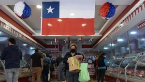 Fiestas Patrias: el comercio que estará abierto pese a ser feriado irrenunciable