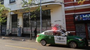 Investigan robo que afectó a dependencias de Dipreca en Santiago