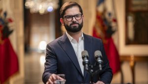 Boric presenta la Ley de Presupuesto 2024 con énfasis en seguridad y en la probidad fiscal