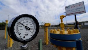Los efectos que provocará el envío de gas natural argentino a Chile después de 13 años