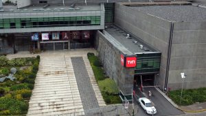 Con fuertes críticas al directorio: renunció director de Programación de TVN