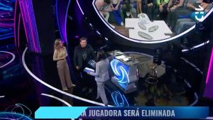VIDEO - El error que cometió la notaria en plena transmisión de Gran Hermano