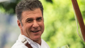 Michael Chiarello: quién era el destacado chef que murió por una alergia alimentaria