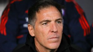 Berizzo explica la ausencia de Claudio Bravo de la Roja: 