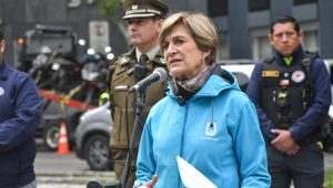 Evelyn Matthei y motochorros en Providencia: 