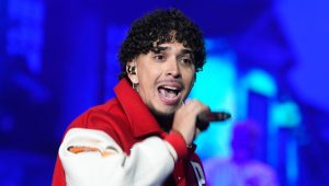 Young Cister prepara su aterrizaje en el Festival de Viña con show de Halloween