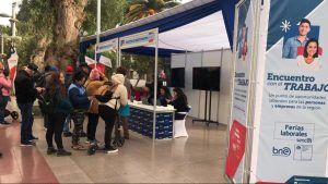 Más 3.000 cupos a puestos de trabajo: Feria Laboral Sence se inició este jueves en Santiago