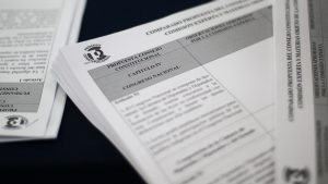 Ipsos: chilenos están menos confiados que antes en que habrá una nueva Constitución