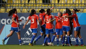 Las opciones que analiza Luis Mena para poner al arco en la Selección Femenina ante México