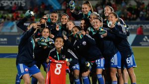 Críticas a Milad, presiones a jugadoras y defensa a Endler: la denuncia de la Roja Femenina contra la Federación Chilena