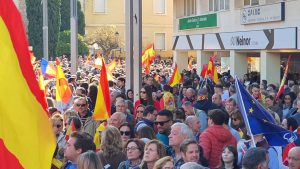Ley de Amnistía para Cataluña y atentado contra ex líder de Vox: los convulsionados días de Pedro Sánchez en España