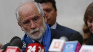 Acusación constitucional contra Carlos Montes: cuáles son los argumentos y por qué no toda la oposición la apoya