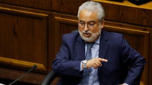 La decisión que tomó la CMF tras filtración de audio de Luis Hermosilla