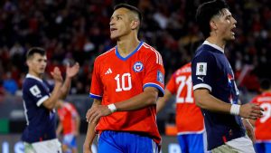 Alexis Sánchez se distancia de Medel y rechaza culpar a la prensa por salida de Eduardo Berizzo