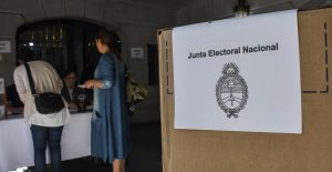 Balotaje en Argentina: Sergio Massa y Javier Milei buscan llegar a la Casa Rosada