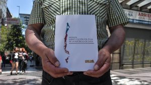 La última Cadem previo al Plebiscito de Salida: A Favor llegó al 38% y En Contra al 46%