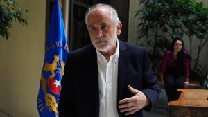 Con reproche a ministro Carlos Montes y críticas a Crispi: comisión investigadora aprueba informe por caso Convenios