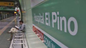 Metro revela por qué trajo de regreso los asientos a los andenes en la extensión de la Línea 2