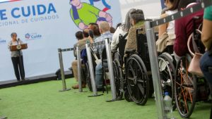 La violencia en el trabajo de cuidado, un problema común