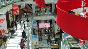 Ofertas de trabajo para Navidad: sueldos pueden llegar a los $650.000