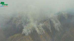 De dónde viene el humo que cubre a Santiago