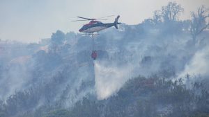 Cuáles son los incendios que se mantienen activos y qué alertas rojas siguen vigentes