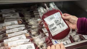 Por qué la Corte de Apelaciones ordenó que niño de 9 años reciba una transfusión de sangre