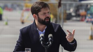 VIDEO - Boric emplaza a matinales por ausencia en actividad: 