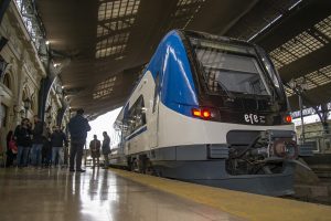 Tren Santiago - Curicó: los horarios y precios del servicio de EFE que vuelve a operar