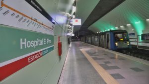 El operativo que llevó a que Metro de Santiago cerrara varias estaciones de la Línea 2