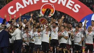 Colo Colo: estos son los jugadores investigados por obtención fraudulenta de licencias de conducir