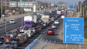Las medidas que anunció el MOP por el masivo retorno del lunes a Santiago