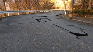 VIDEOS - Las impactantes imágenes del terremoto de 7,6 que sacudió Japón