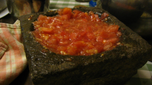 Otra victoria gastronómica para Chile: cómo se prepara el Chancho en Piedra, la mejor salsa de 2023