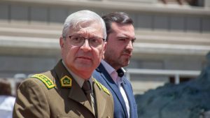 Fiscalía pidió formalizarlo: los delitos que se le imputan al general director de Carabineros Ricardo Yáñez