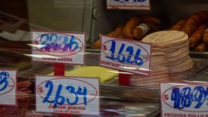 IPC negativo de diciembre le da un respiro al bolsillo de los chilenos