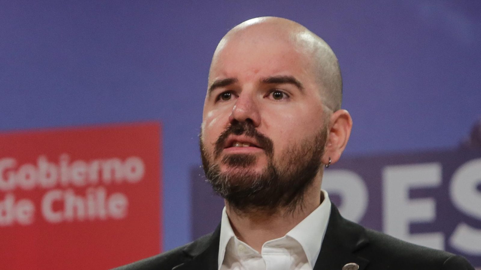Giorgio Jackson comenta la querella contra el senador Fidel Espinoza