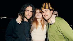 VIDEO - Paramore anuncia homenaje a Talking Heads en un disco tributo