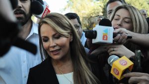 VIDEOS - La molestia de Cathy Barriga con la prensa en la previa de su segundo día de formalización