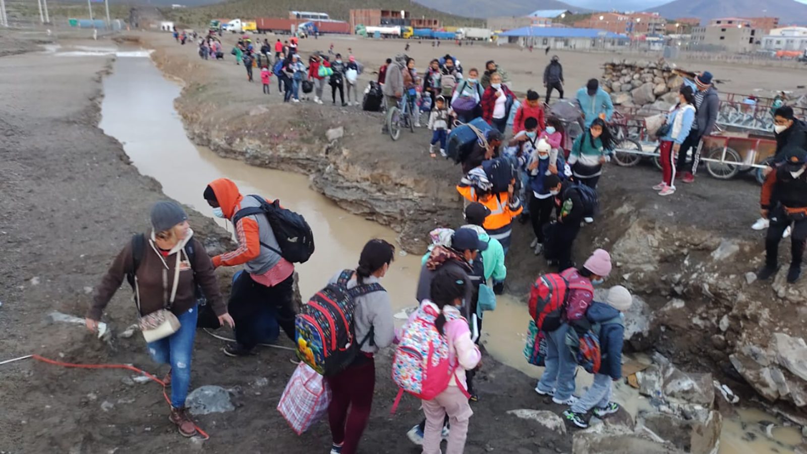 alcalde de colchane paso fronterizo crisis migratoria