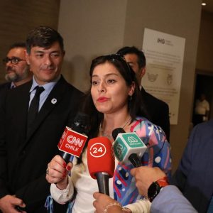 Karen Medina se querella por fraude al Fisco en el PDG