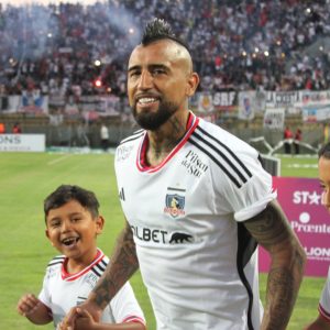 Arturo Vidal presentación Colo Colo Monumental