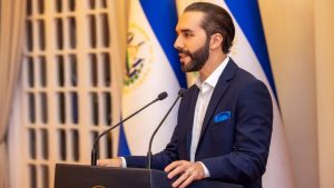El vacilar de la Democracia